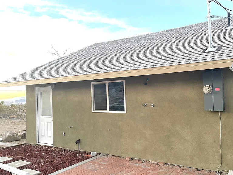 32566 Randall St — Photo 3