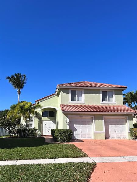 1st image of 6769 Las Colinas St