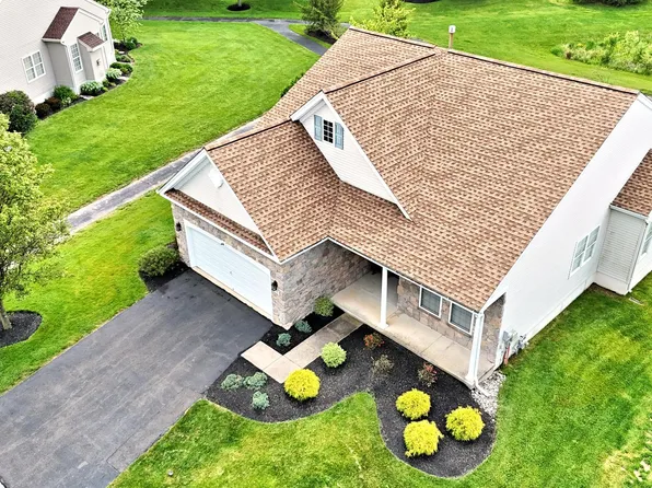 716 S Settlers Cir, Warrington, PA 18976