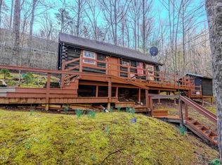 1878 Little Cove Rd, Sevierville, TN 37862