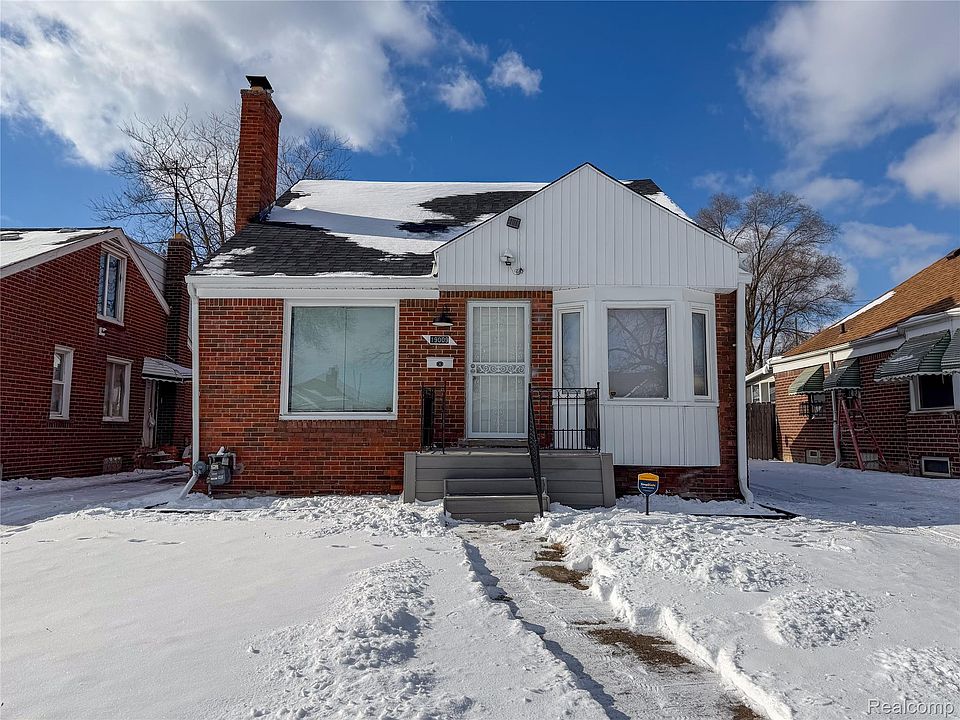 1st image of 19009 Ashton Ave