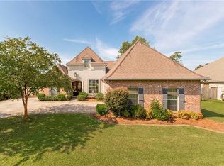 253 Place Street Jean, Covington, LA 70433