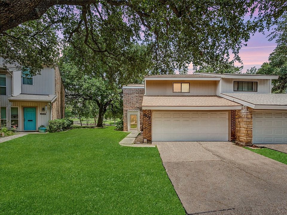 1st image of 2928 Shady Lake Cir
