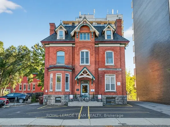 260 Somerset St W, Ottawa, ON K2P 0J6