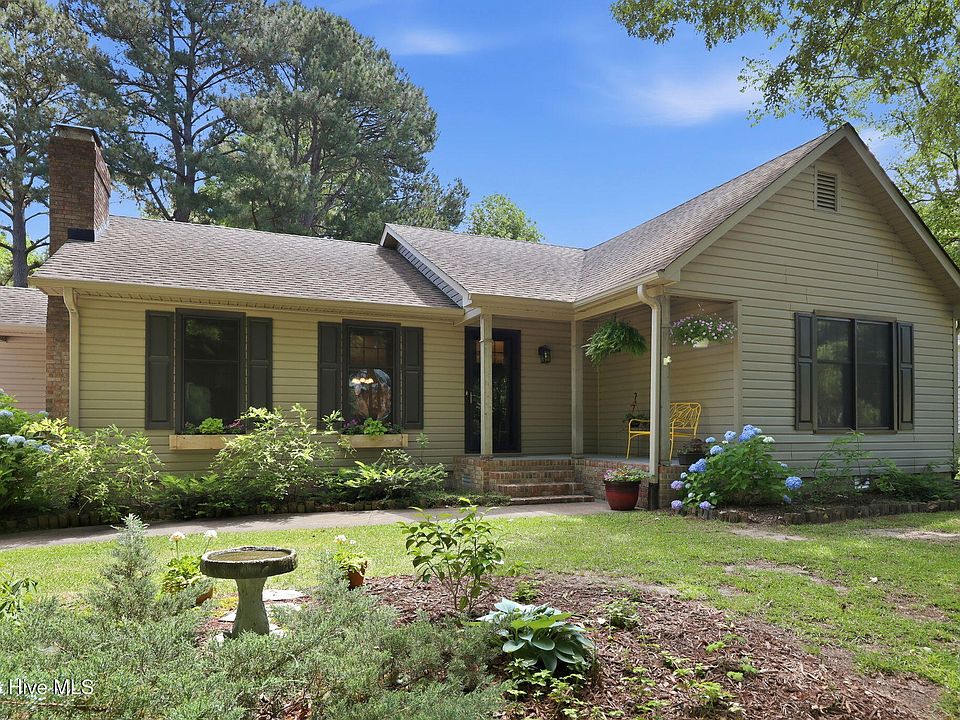 1st image of 106 Gawain Road