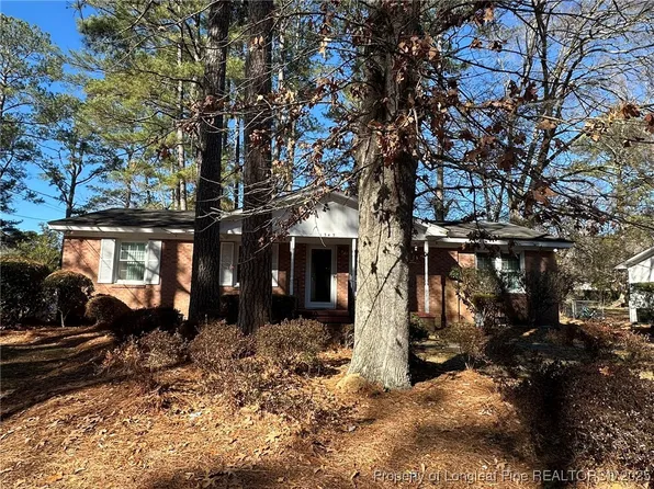 1342 Essex Pl, Fayetteville, NC 28301