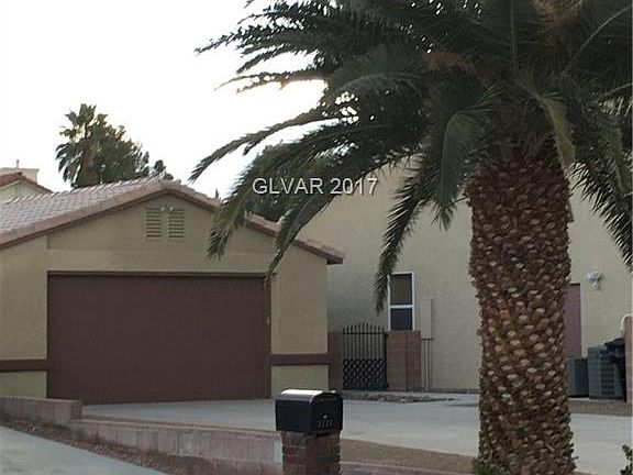 5th image of 2101 E Camero Ave