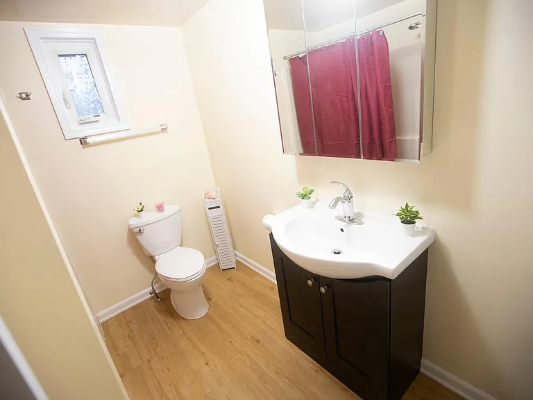 9206 Main St — Photo 10