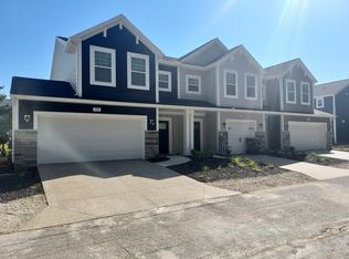 736 Ravine Ln, South Haven, MI 49090