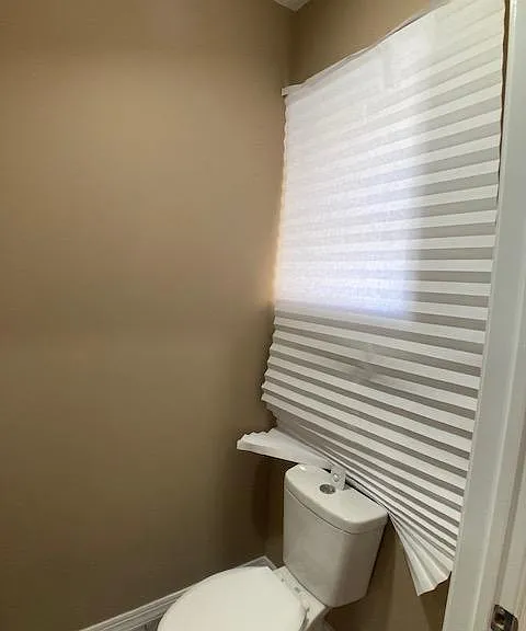 4523 Parrish St — Photo 31