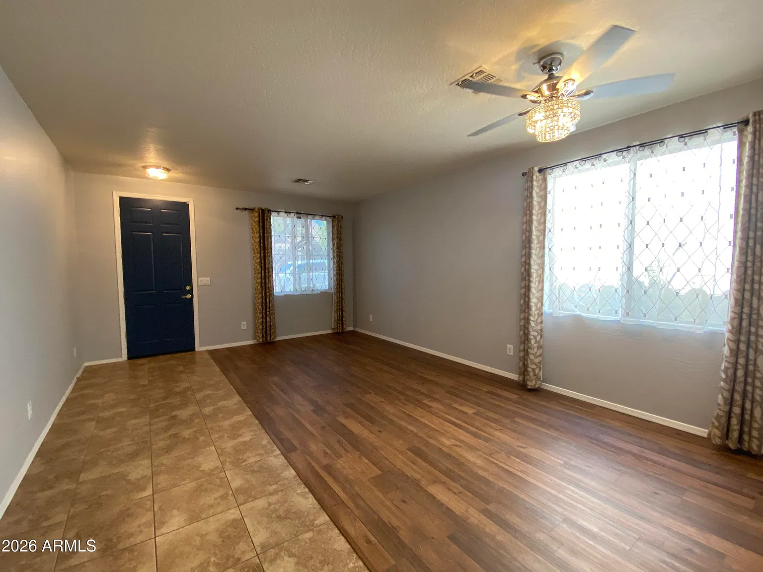4 bed, 2.0 bath, 1827 sqft, $2,395 — Photo 2