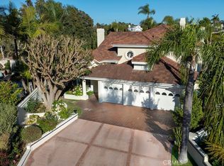 19 Harbor Pointe Dr, Corona Del Mar, CA 92625