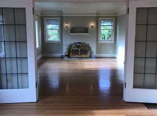 9056 Avondale Rd NE, Redmond, WA 98052