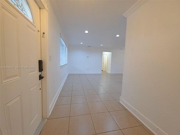 4th image of 8420 NW 10th St