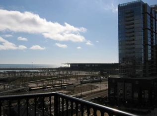 1717 S Prairie Ave APT 1402, Chicago, IL 60616