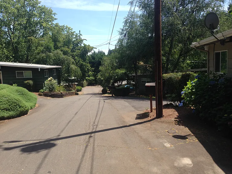 197 Harvard Ct SE #197 — Photo 11