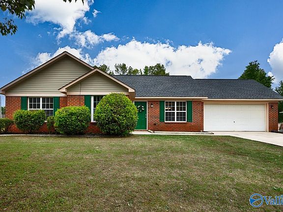 2nd image of 107 Silver Poplar Pl