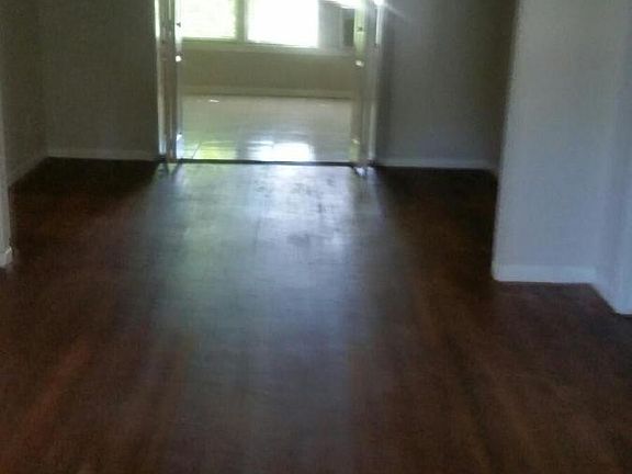 2nd image of 1646 Cambridge Dr