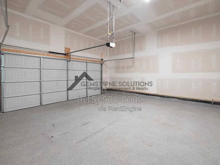 631 Silva Ln — Photo 55
