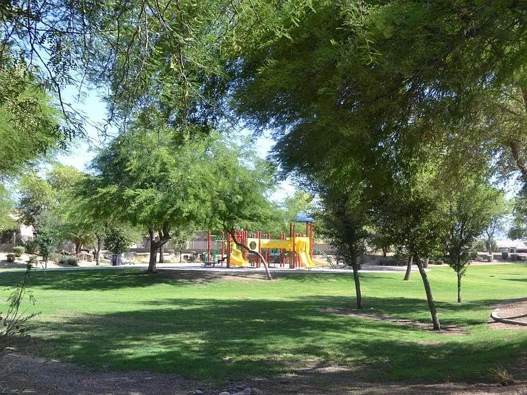 2012 S 85th Ln — Photo 2