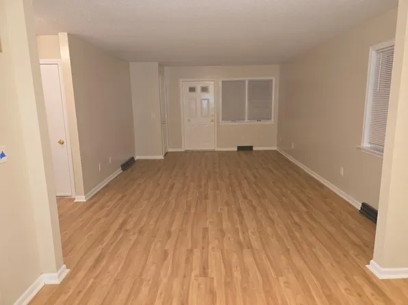 20-22 Wedgewood Cir #20, Springfield, MA 01129