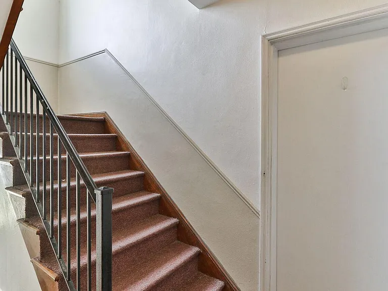 6927 Chippewa St #2 — Photo 10