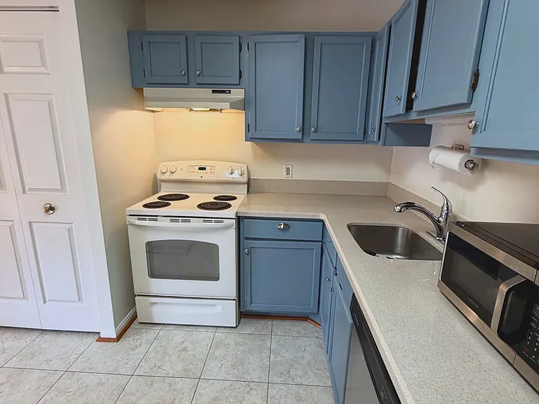 3800 Meghan Dr #3C — Photo 7