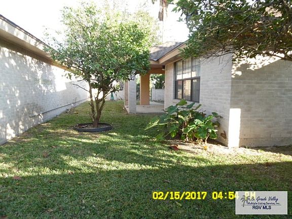 4th image of 120 Willow Cir