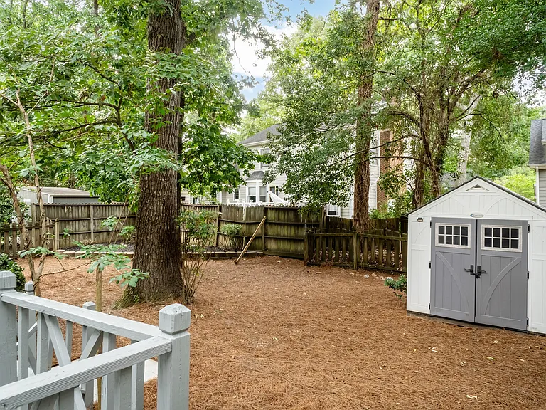 2621 Sawmill Rd — Photo 35