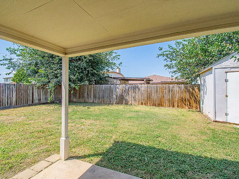 2907 Lantana Dr — Photo 22