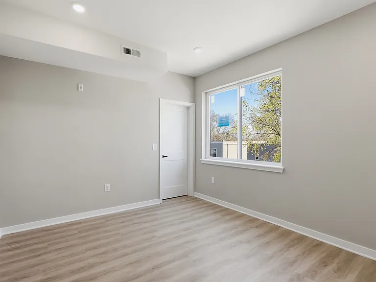 4129 Ogden St #6 — Photo 9