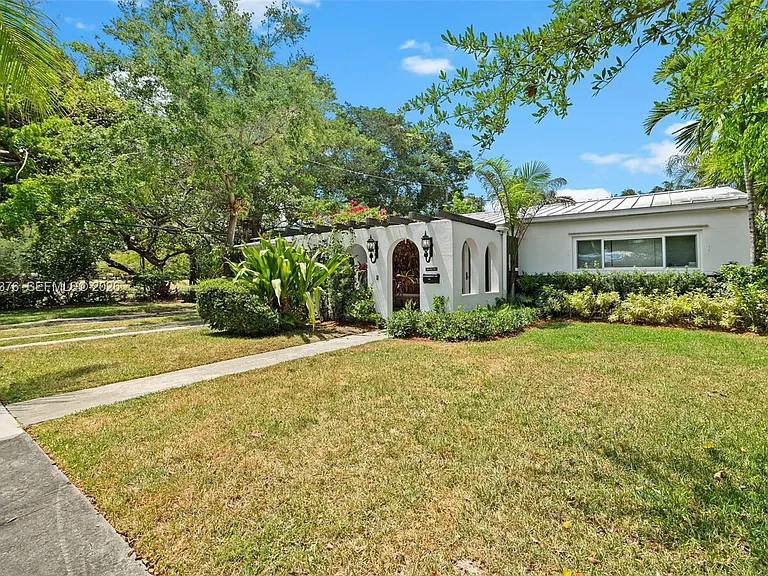 4091 Matheson Ave — Photo 7