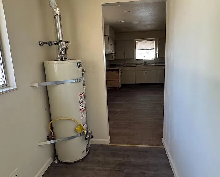 493 N Alta Ave — Photo 24