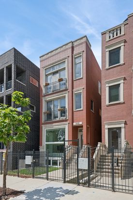 1418 W Chestnut St #1, Chicago, IL 60647