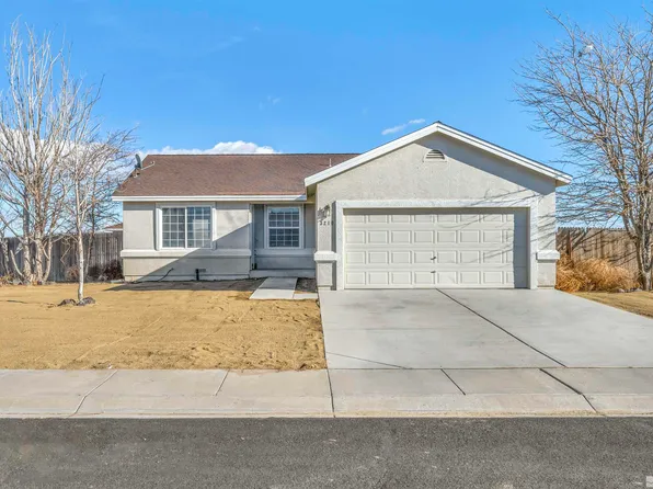 3210 Spring Cir, Silver Springs, NV 89429