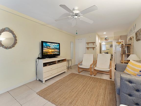 5th image of 8401 Atlantic Ave #406