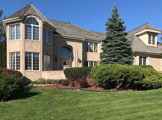 10606 Misty Hill Rd, Orland Park, IL 60462