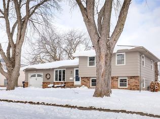 834 SE 2nd St, Ankeny, IA 50021