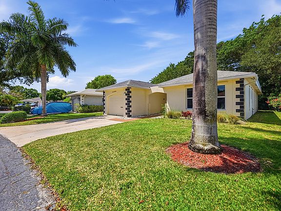 2nd image of 321 Del Rio Boulevard