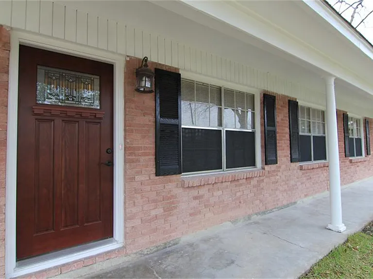 8526 Friendship Rd — Photo 3