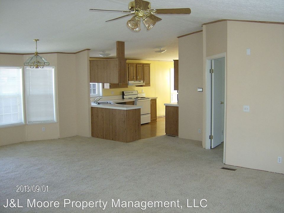 2nd image of 7552 Division Rd