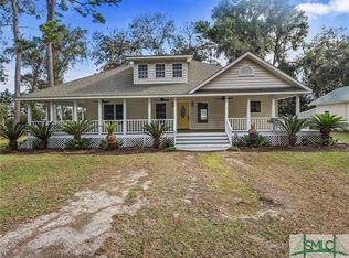 178 Lakeside Dr, Midway, GA 31320