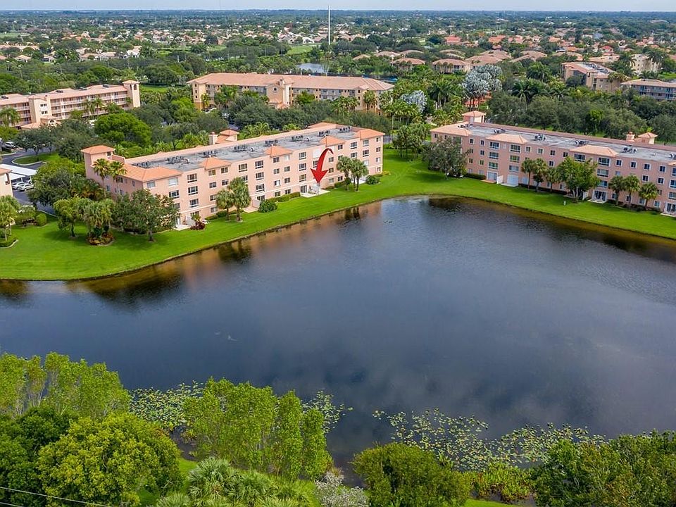 1st image of 5842 Crystal Shores Dr APT 103