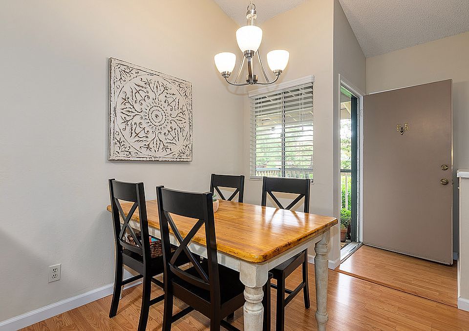 Foyer and Dining Area