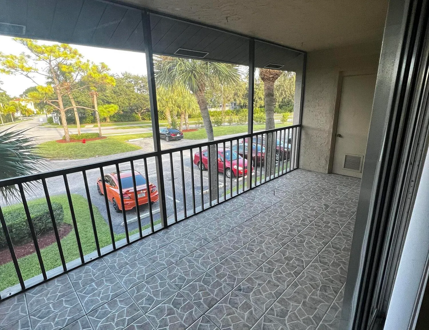 2 bed, 2.0 bath, 847 sqft, $1,850 — Photo 4