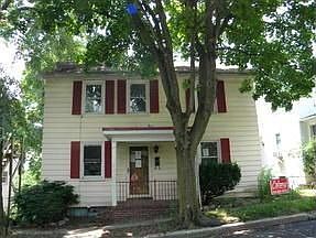 1st image of 515 Front St