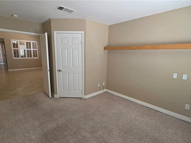 604 Palmwood Ln — Photo 21