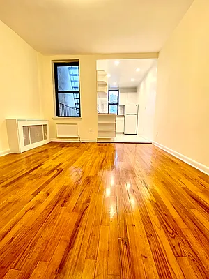 Rented by City & Suburban | media 4