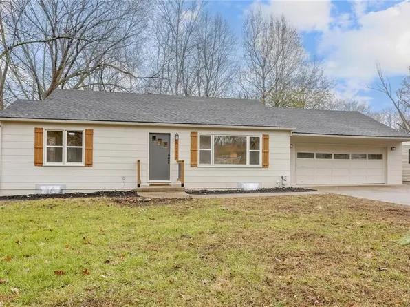 5712 N Amoret Ave, Kansas City, MO 64151
