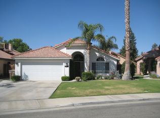 7908 Fallen Pine Way, Bakersfield, CA 93313